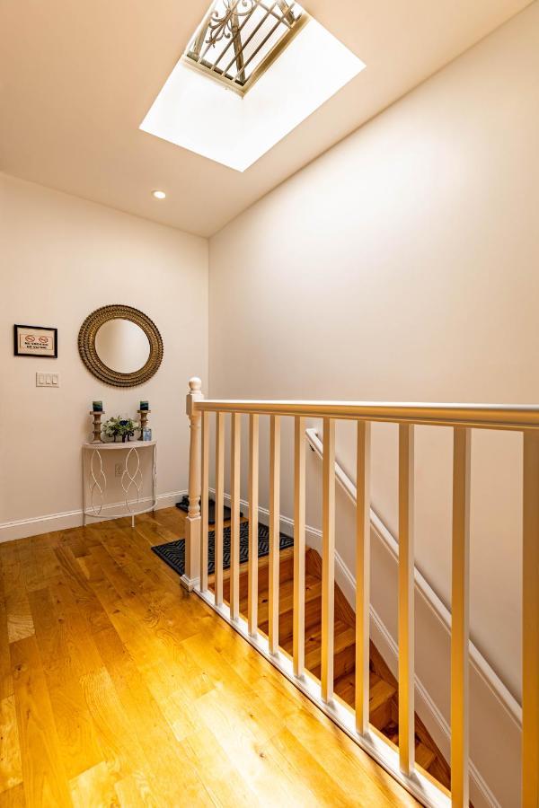 Top Floor With Skylight Brooklyn New York Dış mekan fotoğraf